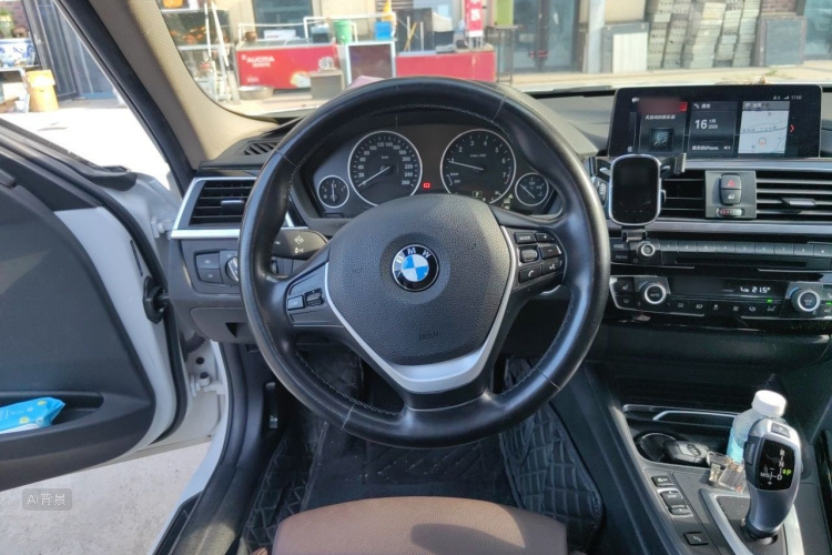 BMW 3 Series 2019 #12 BMW 3 Series 2019 car image #12
