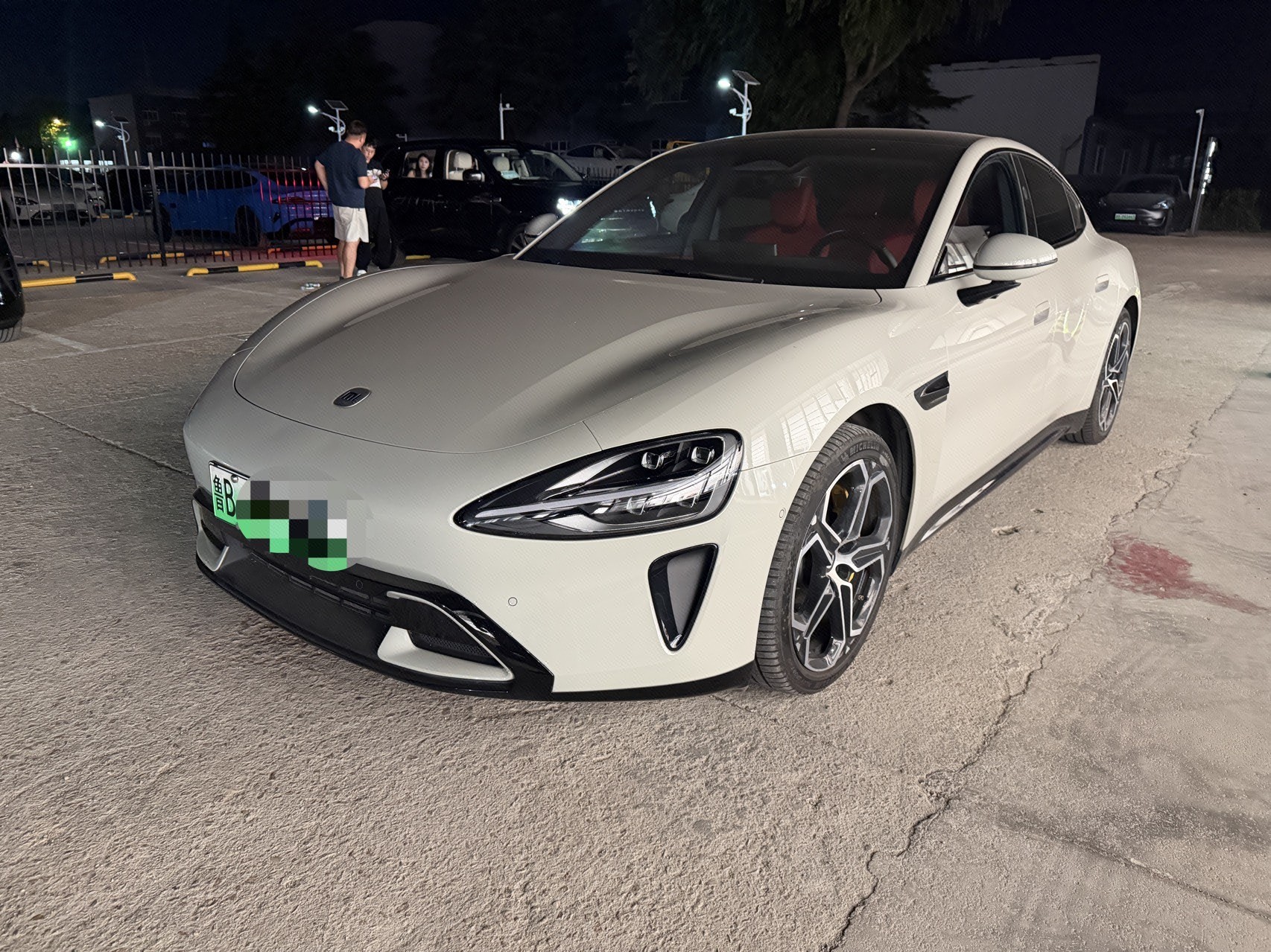 MI SU7 2024 car image 