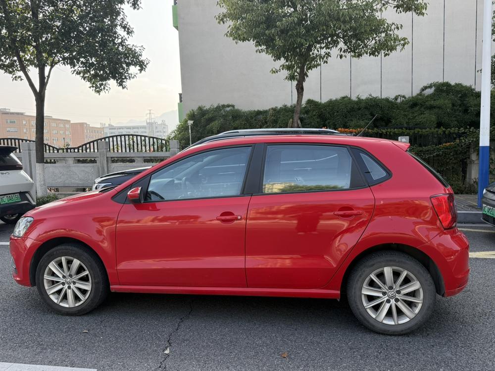 Volkswagen Polo 2014 #4 Volkswagen Polo 2014 car image #4
