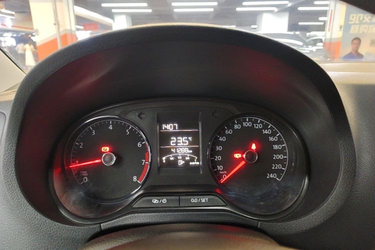 Volkswagen Polo 2018 #12 Volkswagen Polo 2018 car image #12