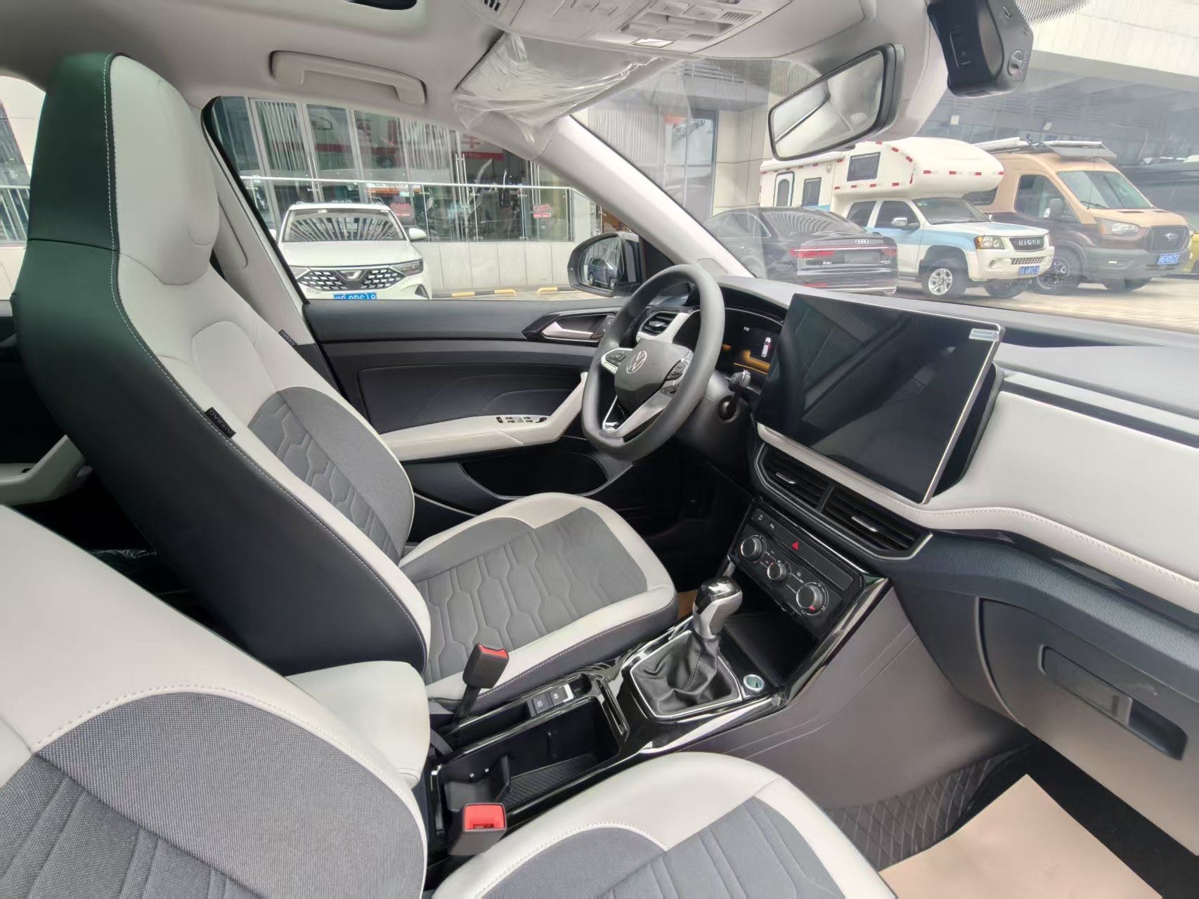 Volkswagen Tharu 2025 car image #3