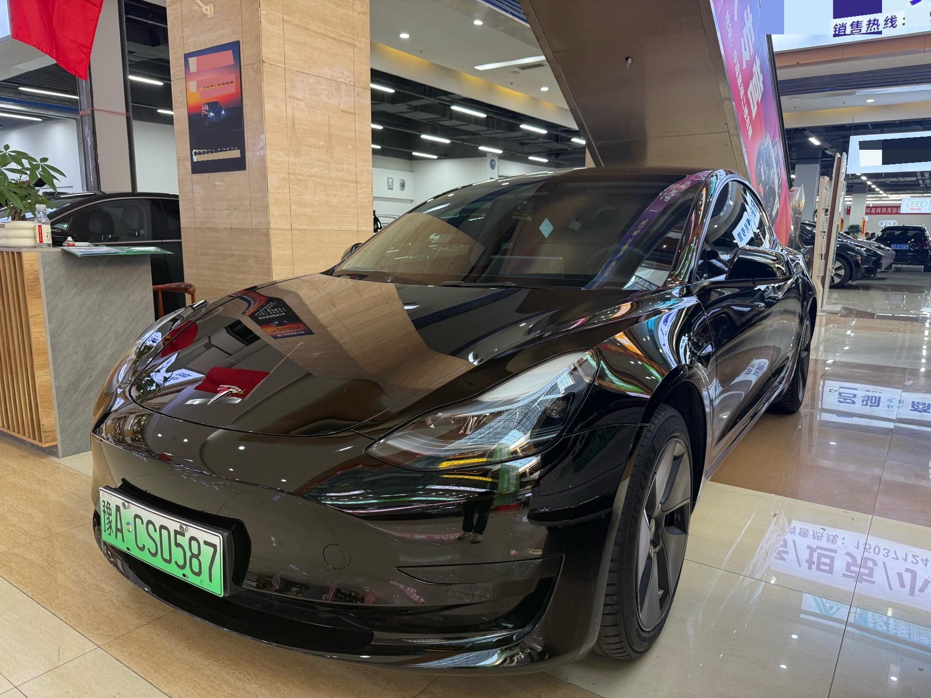 Tesla Model 3 2022 car image 
