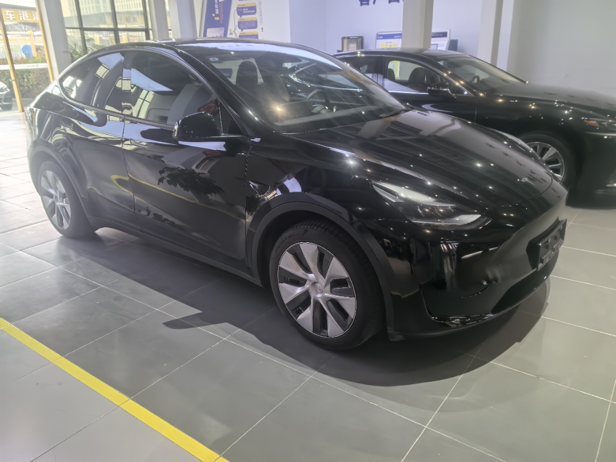 Tesla Model Y 2022 #2 Tesla Model Y 2022 immagine di auto #2
