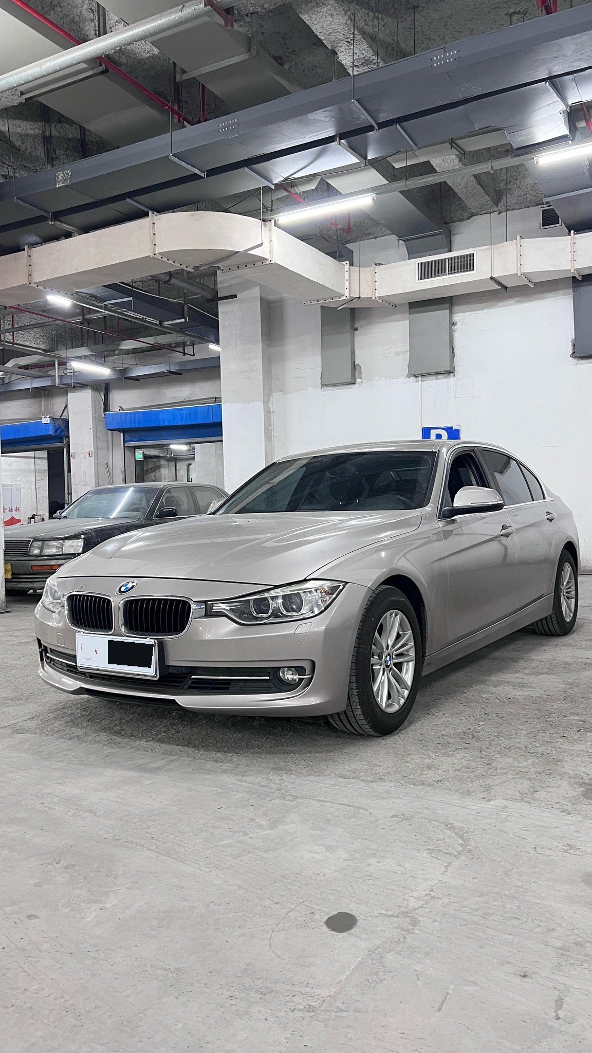 BMW 3 Series 2015 BMW 3 Series 2015 car image