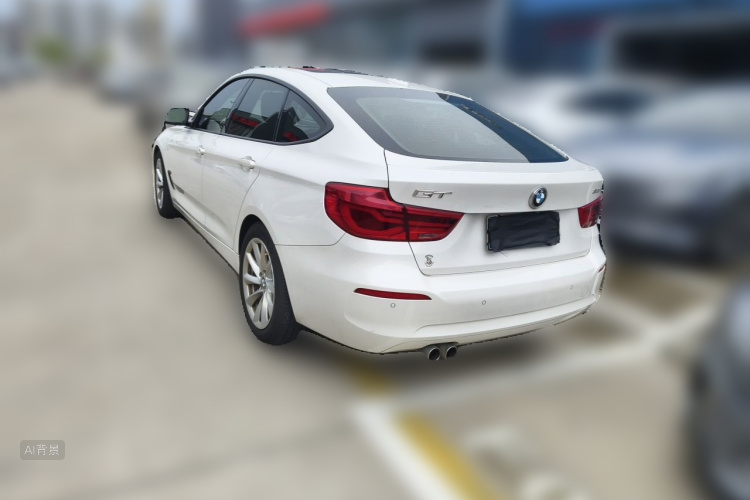 BMW 3 Series GT 2018 imagem de carro #5