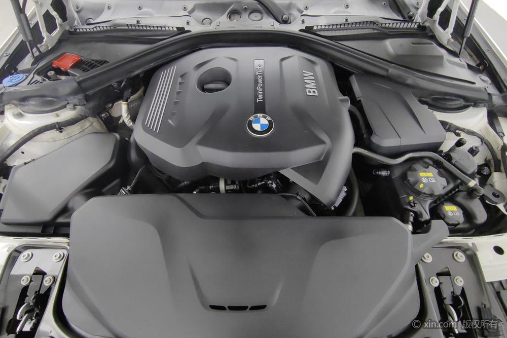 BMW 3 Series 2017 #5 BMW 3 Series 2017 car image #5