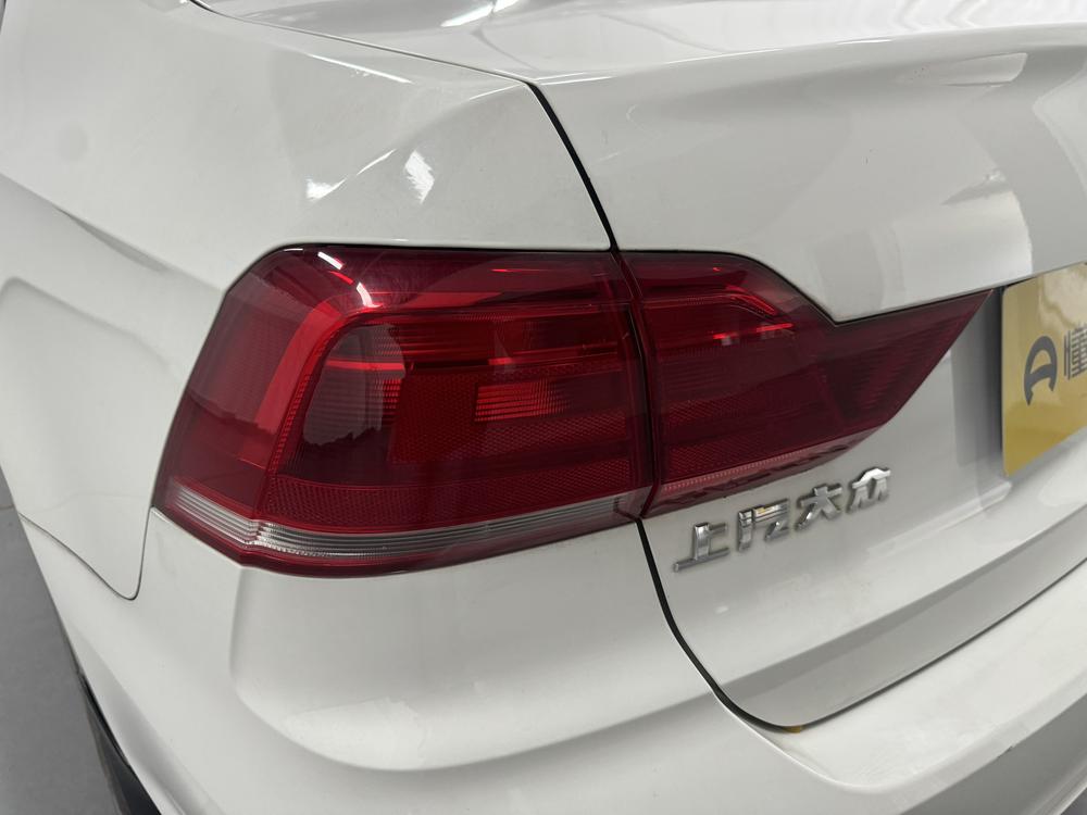 Volkswagen Santana 2016 #13 Volkswagen Santana 2016 car image #13
