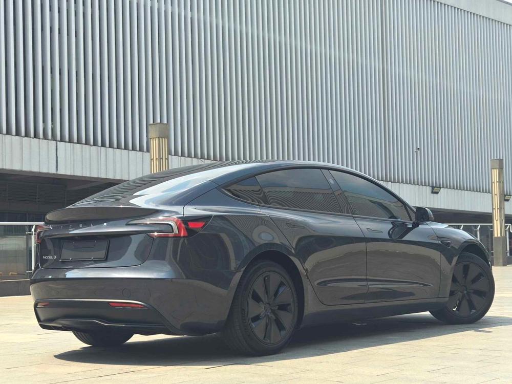 Tesla Model 3 2024 #5 Tesla Model 3 2024 car image #5