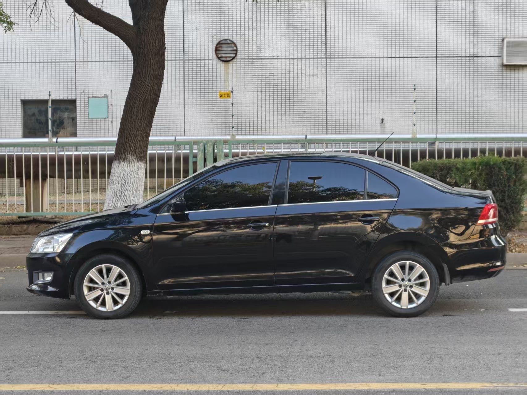 Volkswagen Santana 2015 #7 Volkswagen Santana 2015 car image #7
