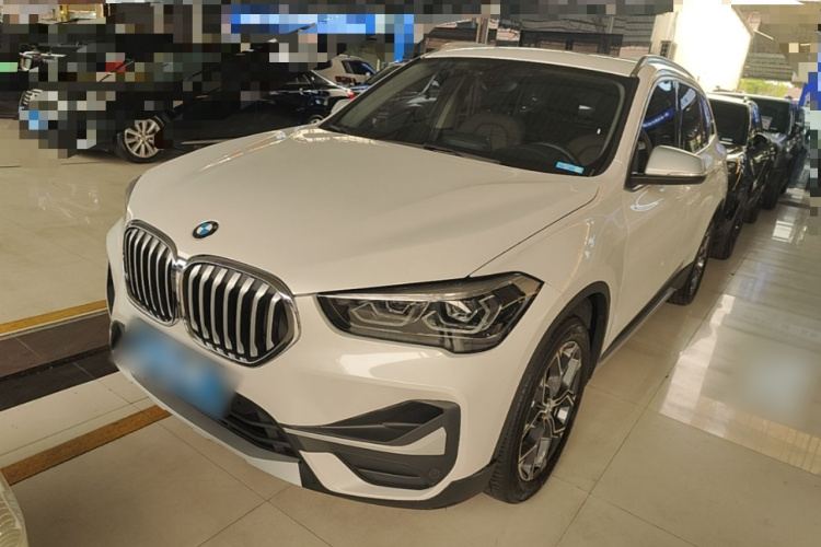 BMW X1 2021 immagine di auto #2