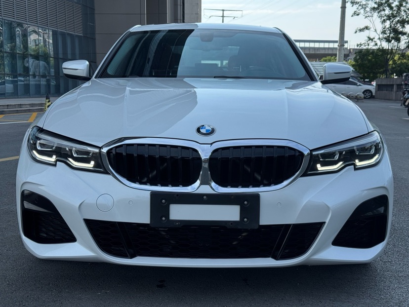 BMW 3 Series 2021 #2 BMW 3 Series 2021 car image #2