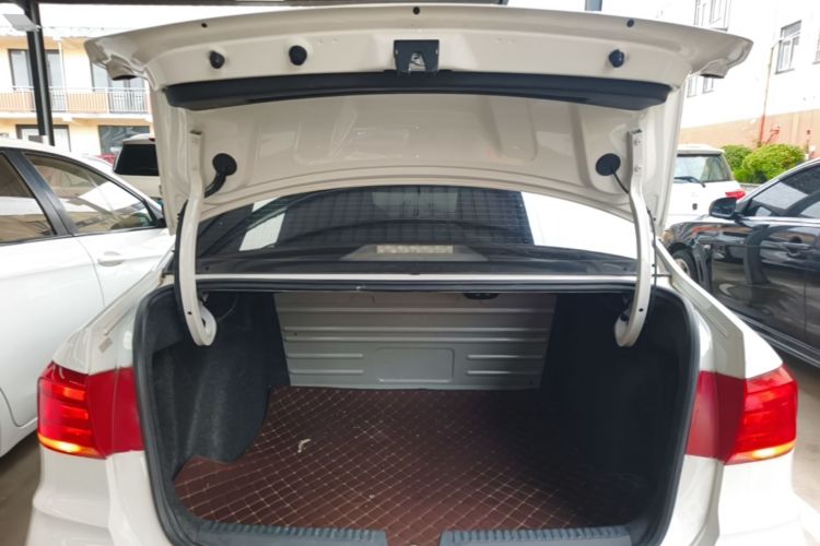 Volkswagen Santana 2019 #21 Volkswagen Santana 2019 car image #21