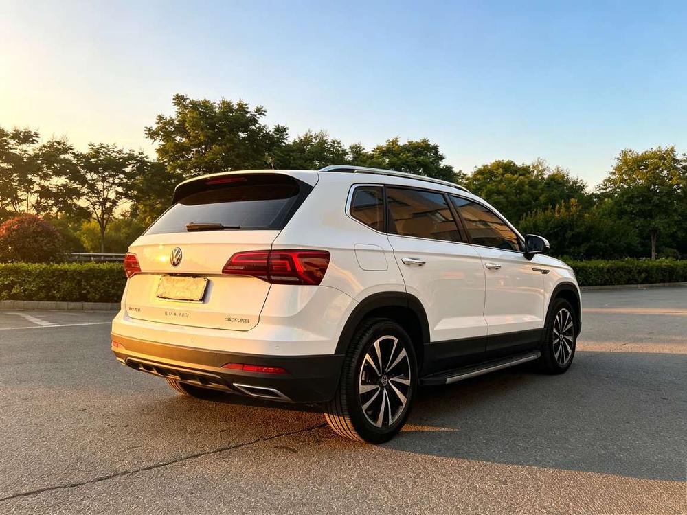 Volkswagen Tharu 2022 car image #6