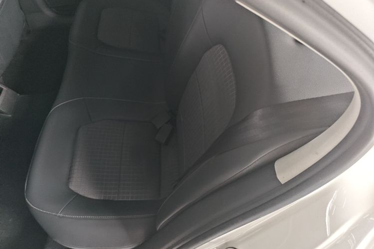 Volkswagen Santana 2018 car image #17