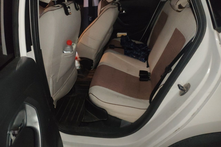 Volkswagen Polo 2018 car image #19
