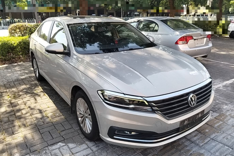 Volkswagen Lavida 2018 car image #4