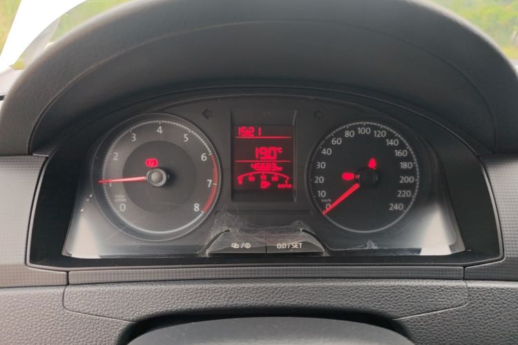 Volkswagen Santana 2019 #12 Volkswagen Santana 2019 car image #12