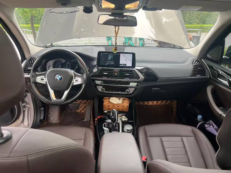 BMW X3 2018 #3 BMW X3 2018 car image #3