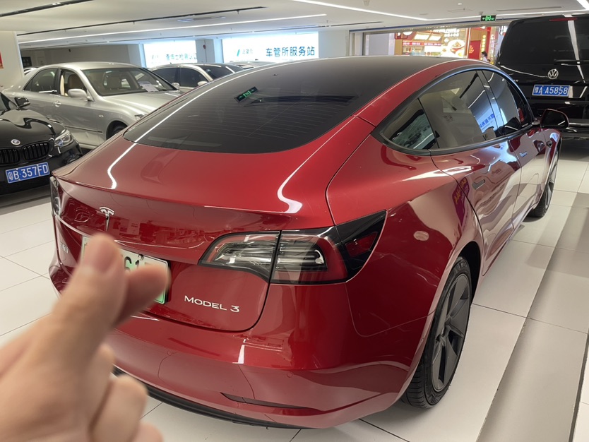 Tesla Model 3 2021 car image #5