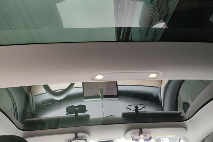 Tesla Model 3 2023 #18 Tesla Model 3 2023 car image #18
