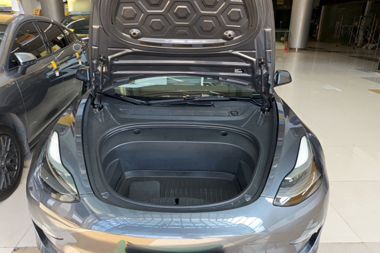 Tesla Model 3 2021 #20 Tesla Model 3 2021 car image #20