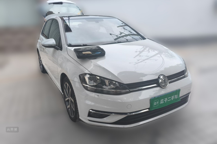 Volkswagen Golf 2019 car image #4