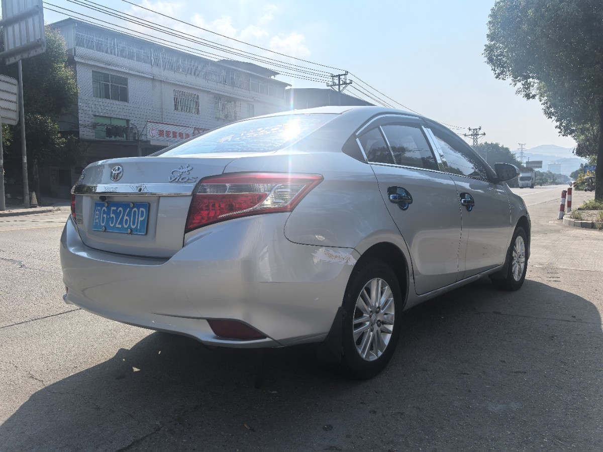 Toyota Vios 2015 #9 Toyota Vios 2015 car image #9