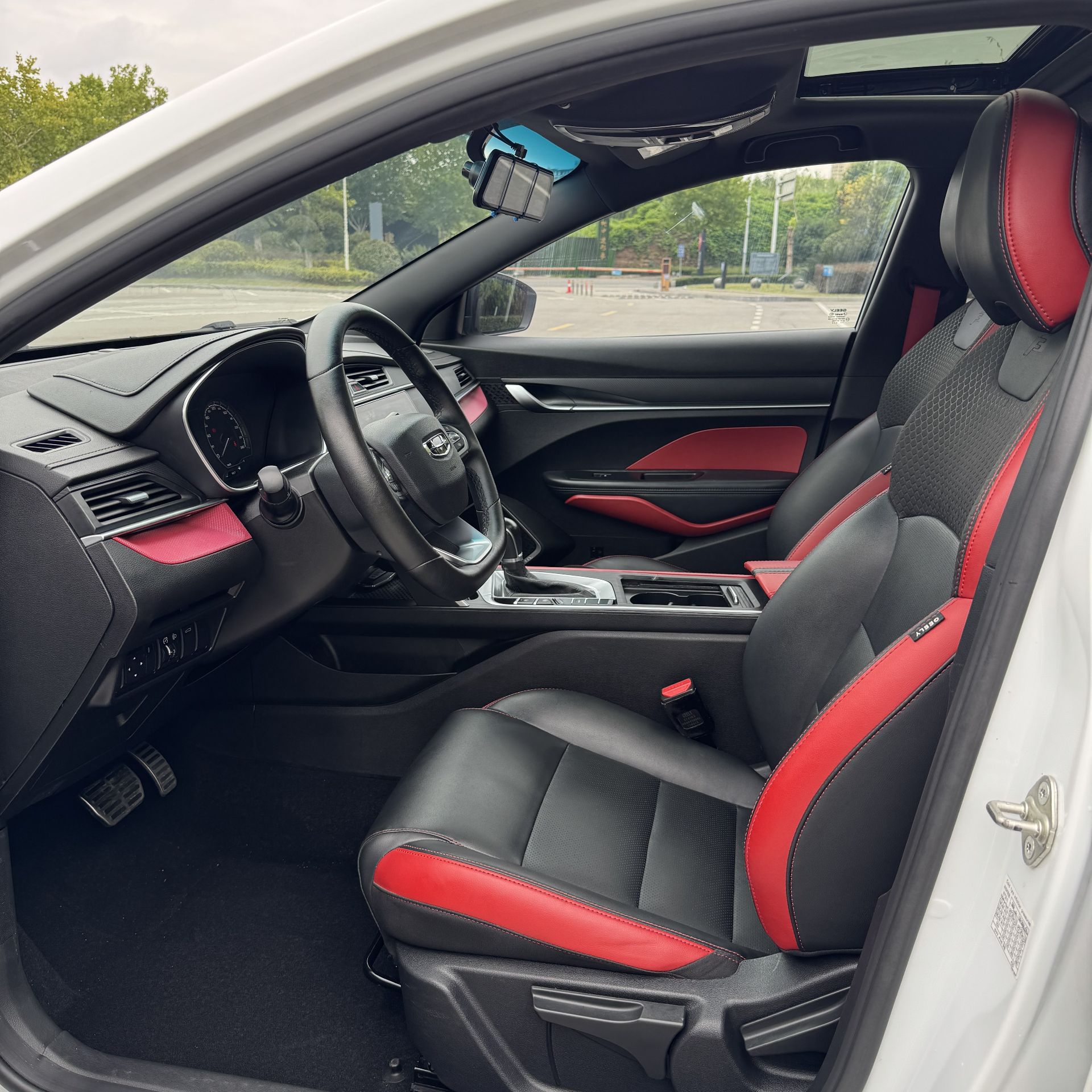 GEELY Binray 2021 #5 GEELY Binray 2021 car image #5