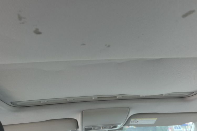 Volkswagen Lavida 2016 car image #16