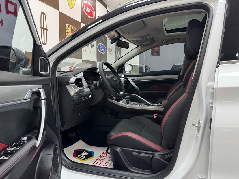 GEELY Coolray 2022 car image #7