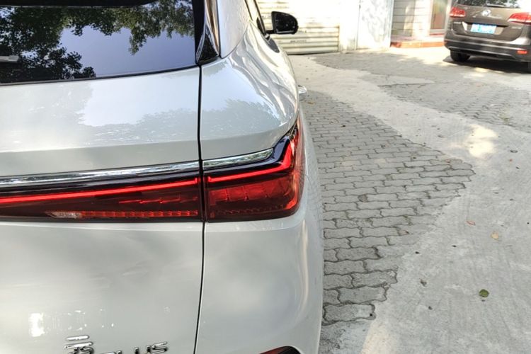 BYD Yuan Plus 2023 #8 BYD Yuan Plus 2023 imagen de coche #8