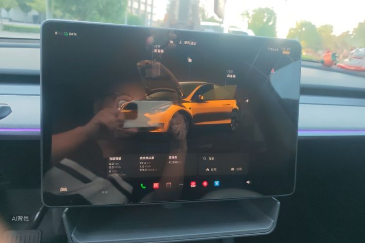 Tesla Model Y 2024 #13 Tesla Model Y 2024 car image #13