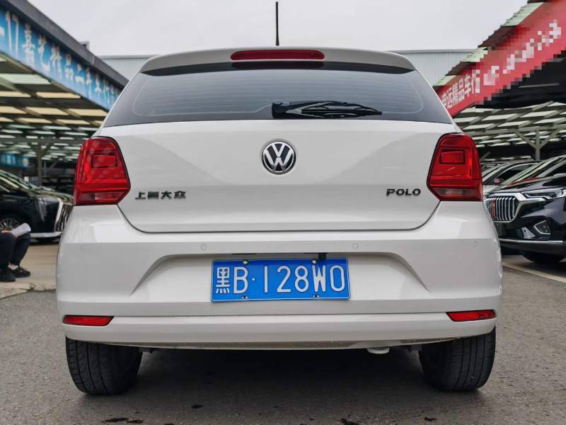 Volkswagen Polo 2016 car image #8