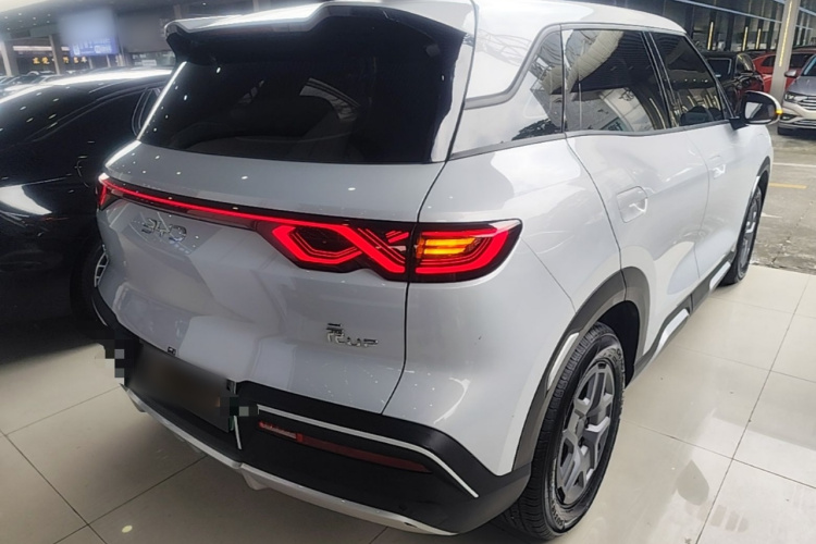 BYD YuanUP 2025 car image #5