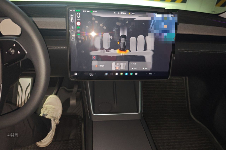 Tesla Model Y 2025 car image #15