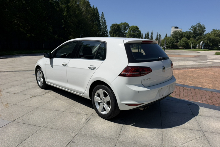 Volkswagen Golf 2017 #7 Volkswagen Golf 2017 car image #7