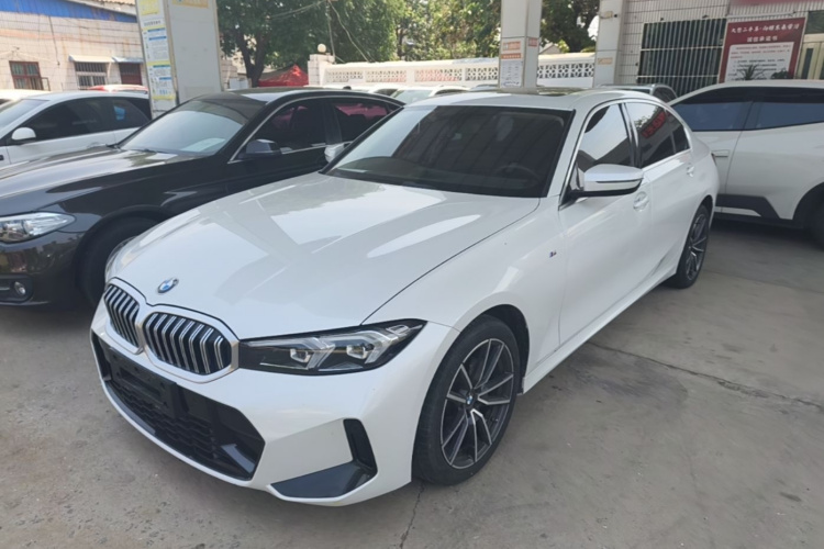 BMW 3 Series 2024 #2 BMW 3 Series 2024 car image #2