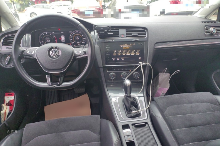 Volkswagen Golf 2020 #11 Volkswagen Golf 2020 car image #11