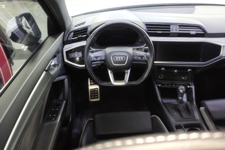 Audi Q3 2024 #12 Audi Q3 2024 car image #12