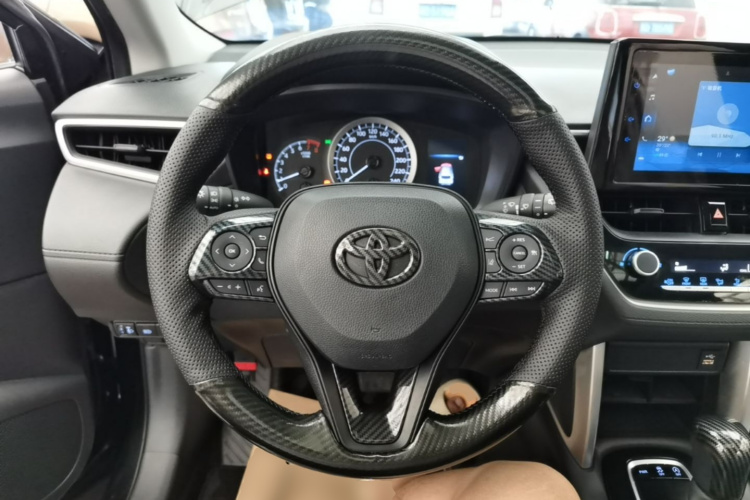 Toyota Corolla Cross 2023 #11 Toyota Corolla Cross 2023 car image #11