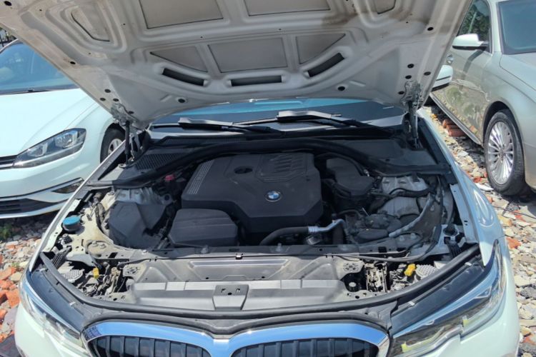 BMW 3 Series 2021 #20 BMW 3 Series 2021 car image #20
