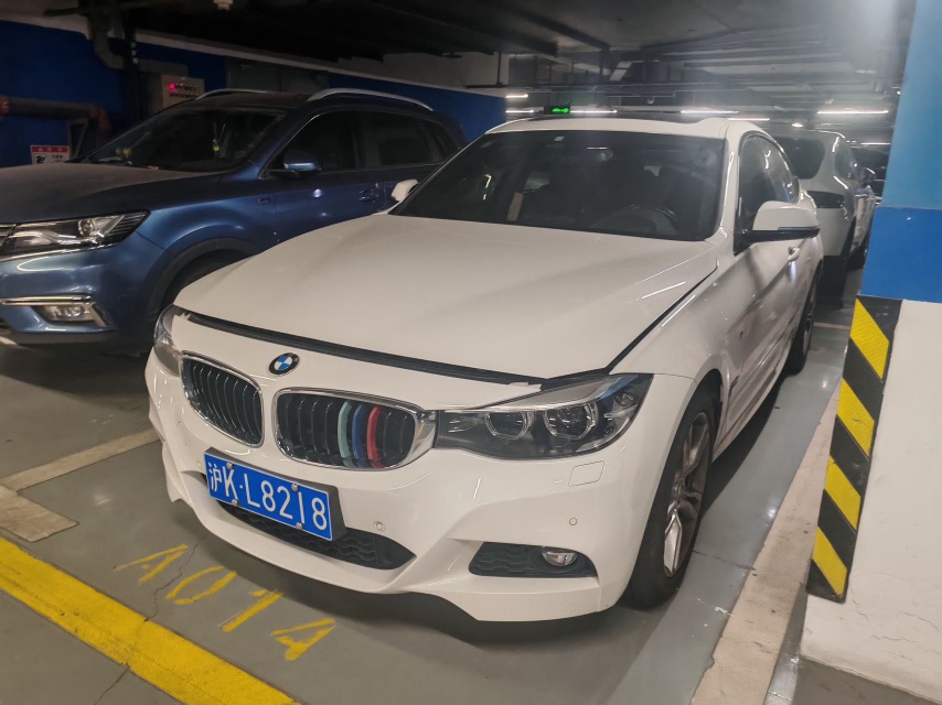 BMW 3 Series GT 2017 car image 