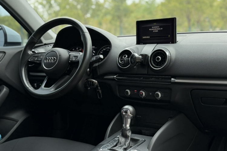 Audi A3 2019 #21 Audi A3 2019 car image #21