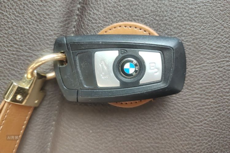 BMW 3 Series 2018 #10 BMW 3 Series 2018 car image #10