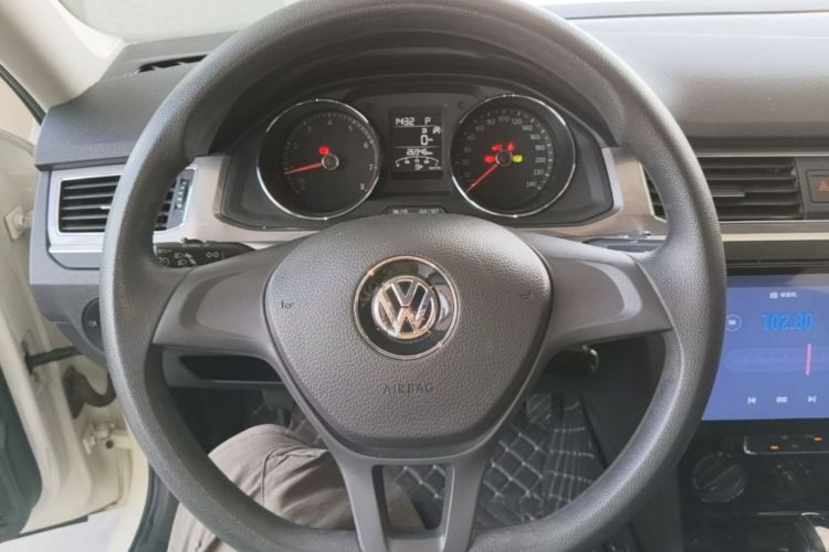 Volkswagen Bora 2021 car image #12