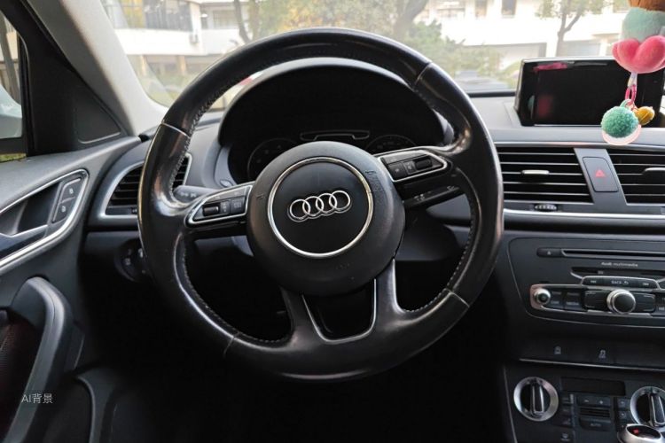 Audi Q3 2015 #12 Audi Q3 2015 car image #12