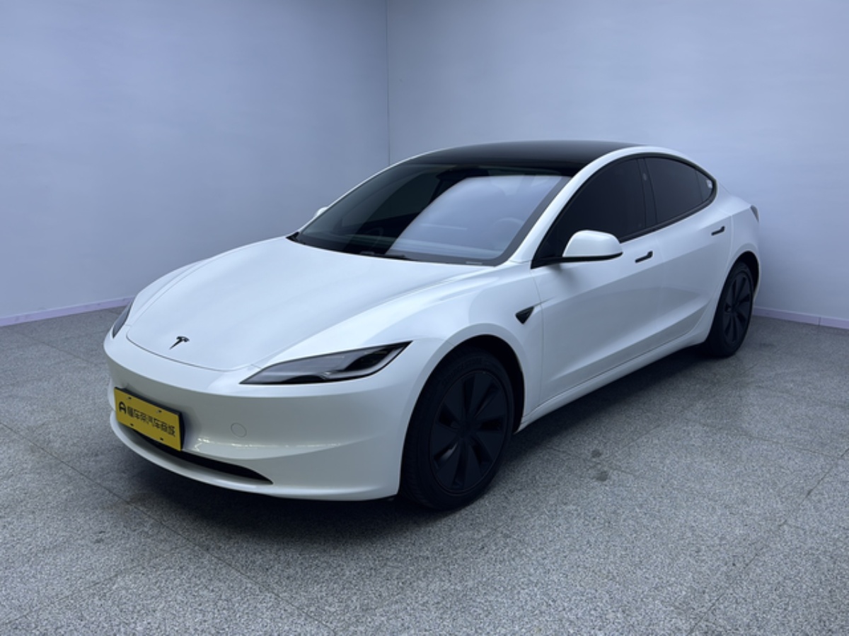 Tesla Model 3 2026 Tesla Model 3 2026 immagine di auto