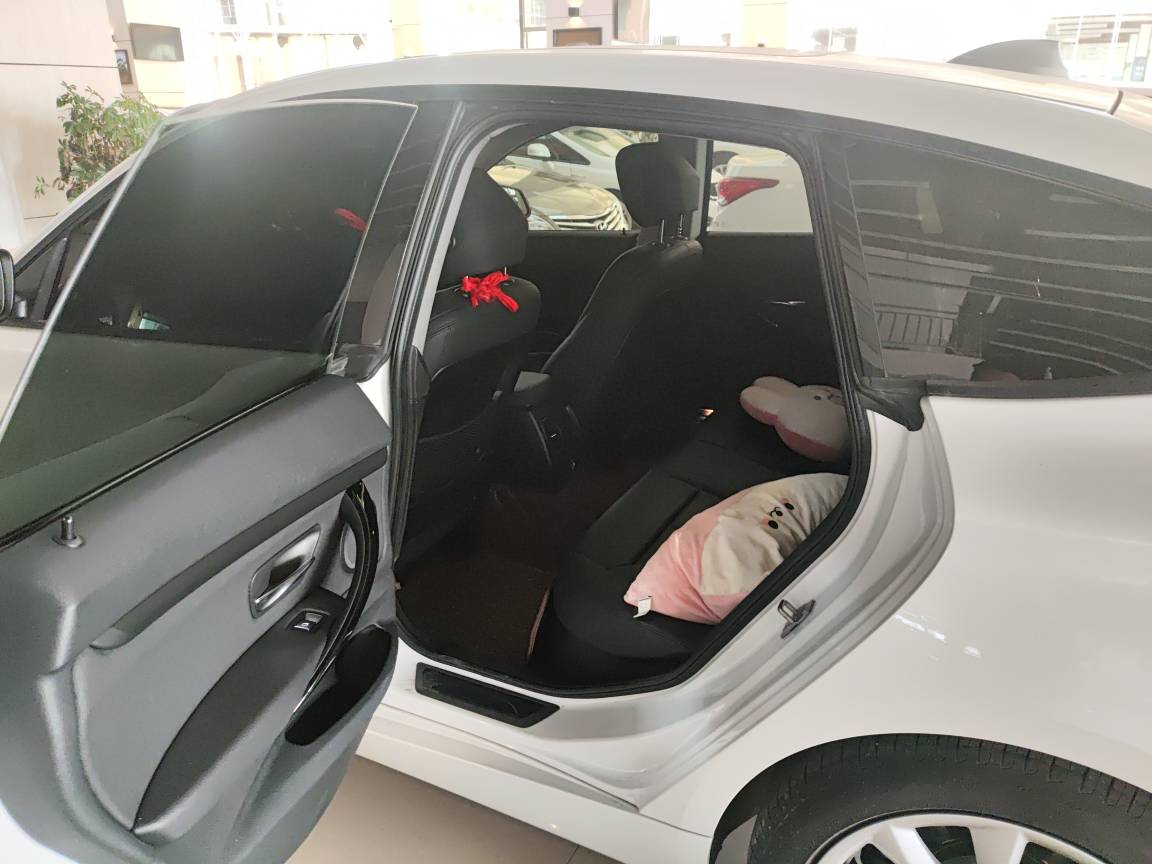BMW 3 Series GT 2019 car image #3