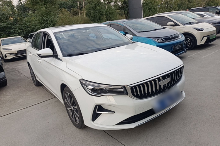 GEELY Emgrand 2025 #4 GEELY Emgrand 2025 car image #4