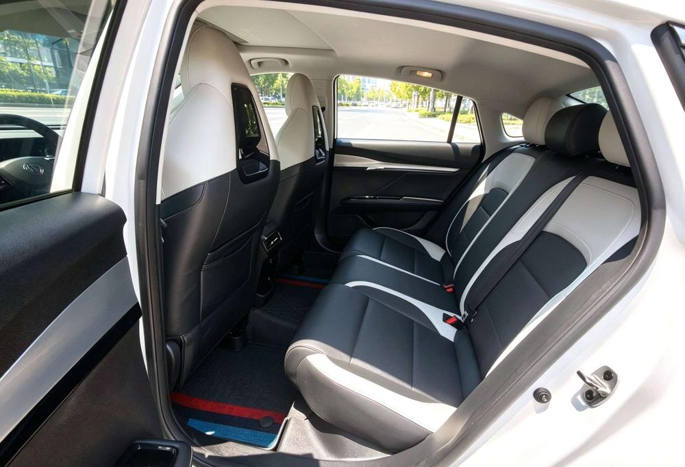 MG 5 Scorpio 2022 #9 MG 5 Scorpio 2022 car image #9